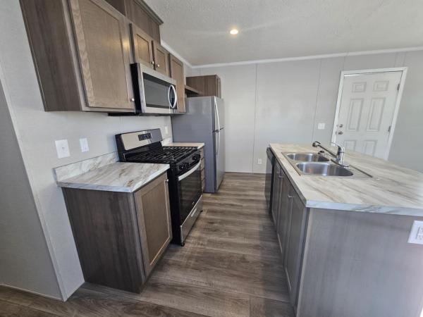 2023 Champion - Topeka Mobile Home