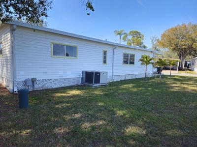 Photo 4 of 22 of home located at 9925 Ulmerton Rd., #71 Largo, FL 33771