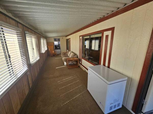 1985 Somerset Manufactured Home