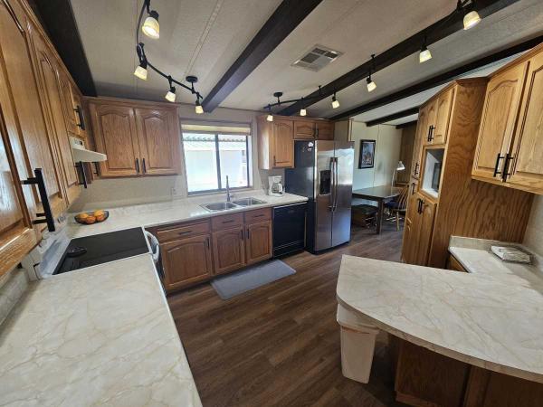 1985 Somerset Manufactured Home