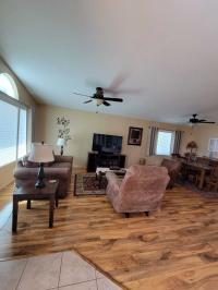1998 HALLMARK Mobile Home