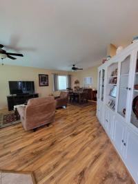 1998 HALLMARK Mobile Home