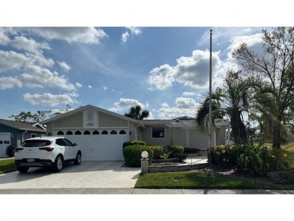 1988 PALM Manufactured Home