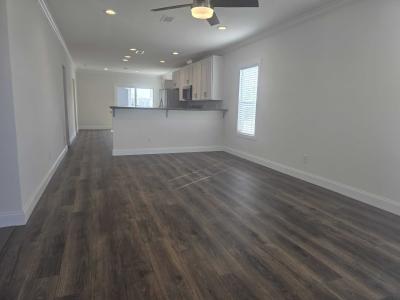Photo 2 of 25 of home located at 204 Alabama Trail #62 Jarrell, TX 76537