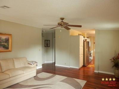 Photo 2 of 22 of home located at 3025 Tree Frog Lane Deland, FL 32724