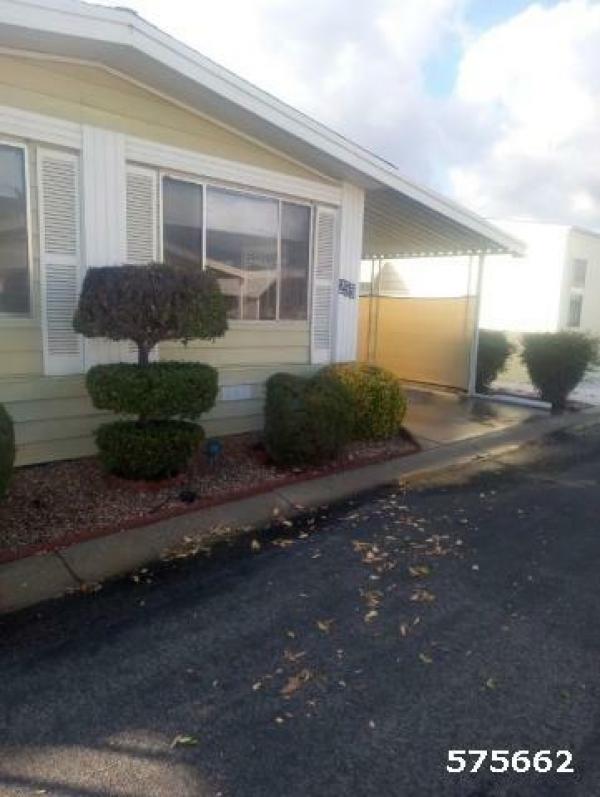 Photo 1 of 2 of home located at 5001 W Florida Ave Spc 255 Hemet, CA 92545