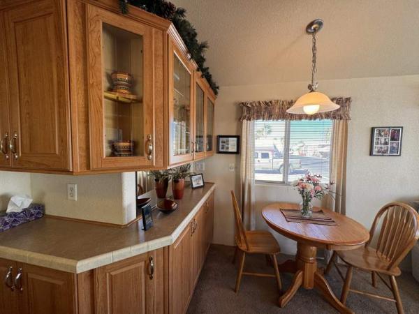 2006 Laurel Creek Manufactured Home
