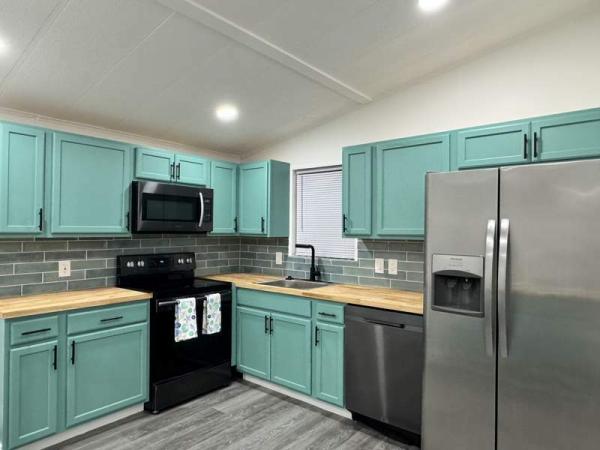 1983 HOME Mobile Home For Sale