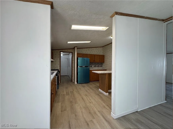 2001 Friendship Celebrity Manufactured Home