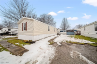 1999 Oakwood Manufactured Home