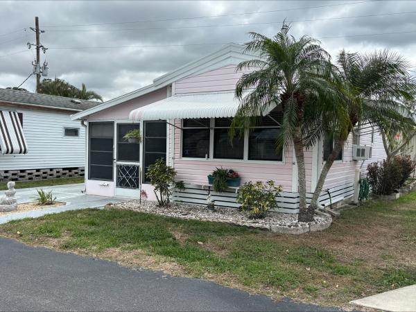 1990 Oakwood Mobile Home