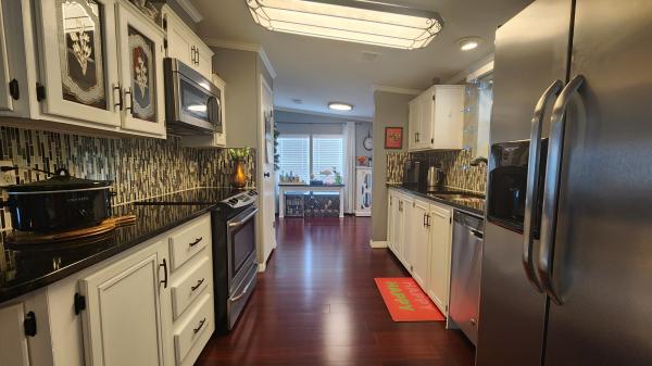 2000 Homes of Merit Mobile Home