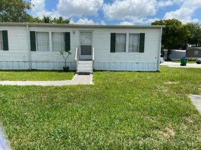 Mobile Home at 13551 S.w. 6th Place Davie, FL 33325