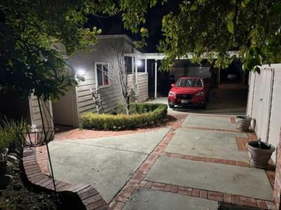 Photo 4 of 8 of home located at 23777 Mulholland Hwy 155 Calabasas, CA 91302
