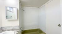 1985 Skyline KLW1401SA Mobile Home