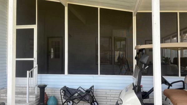 1990 Chandeleur Manufactured Home