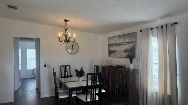 1990 Chandeleur Manufactured Home
