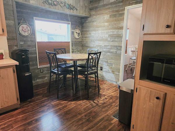 1994 PALM HARBOR PHOENICIAN Mobile Home