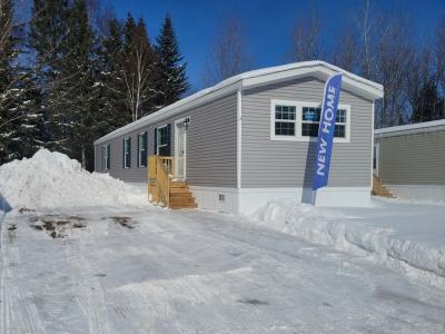 Mobile Home at 777 Pioneer Rd, Site # 3 Marquette, MI 49855