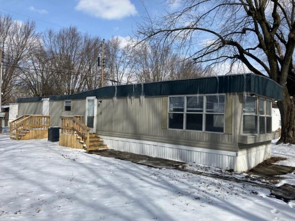 1972 Duke mobile Home
