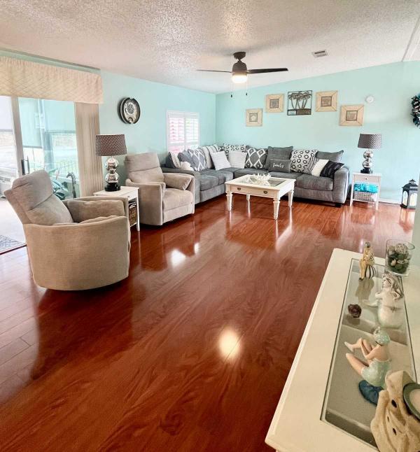 1991 Meri Manufactured Home