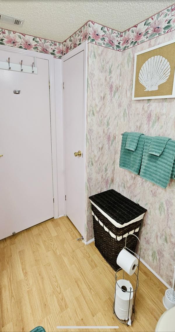 1988 Meri Manufactured Home