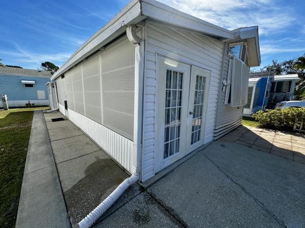 1990 Mobile Home