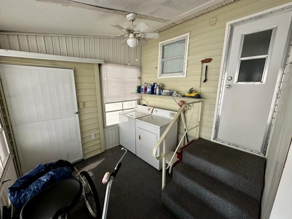 1990 Mobile Home