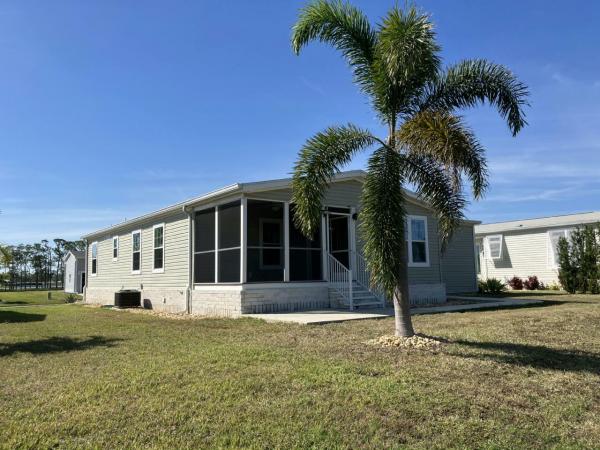 2019 Skyline Silver Springs Premier - LE 5029 Magnolia Manufactured Home