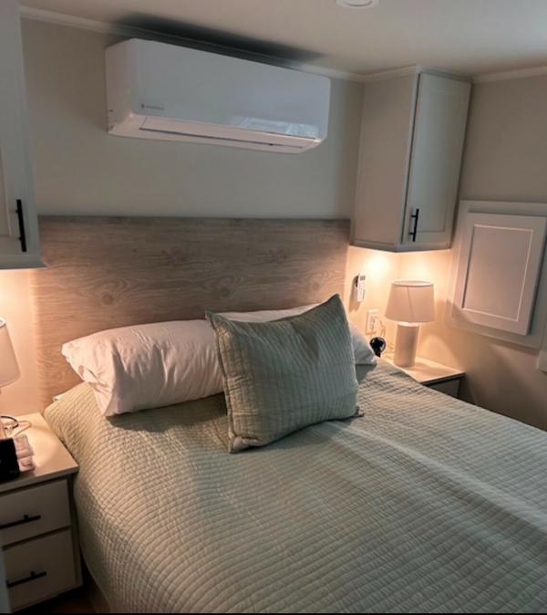 2024 Bay 300L2K2 Mobile Home