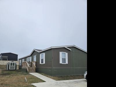 Mobile Home at 370 Pineland Avenue Kyle, TX 78640