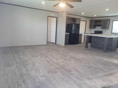 Photo 3 of 26 of home located at 6104 Shumard Oak Trail
 #S6104 Austin, TX 78735