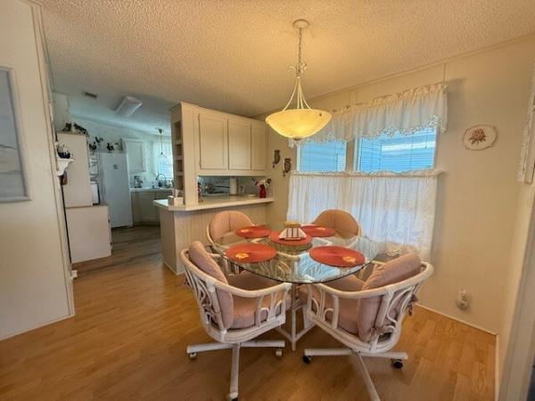 1992 PALM Mobile Home
