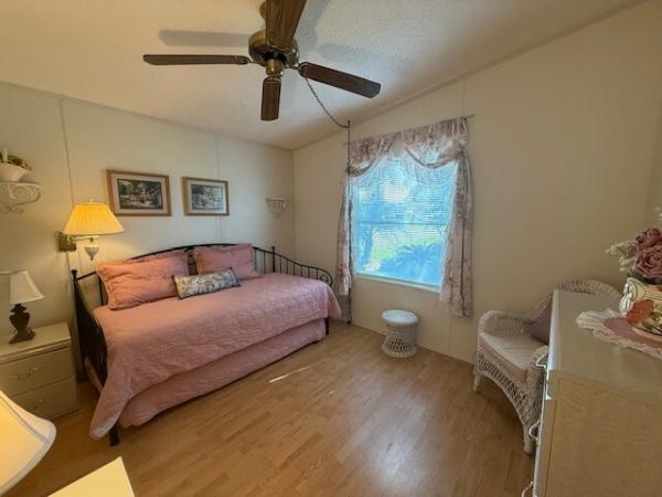 1992 PALM Mobile Home
