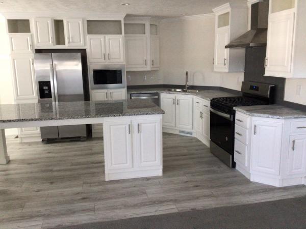 2025 Skyline NR7100 (half porch) Mobile Home