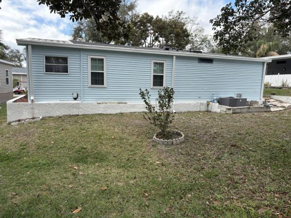 1988 Fleetwood 2 Mobile Home