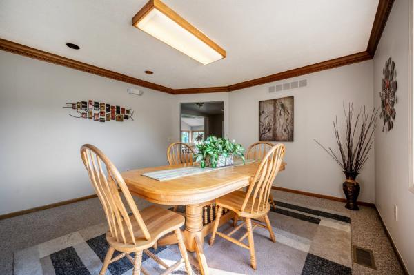 2023 Clayton - Middlebury Mobile Home