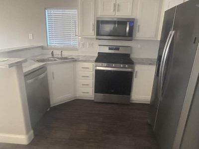 Photo 4 of 11 of home located at 16225 N. Cave Creek Rd. #72 Phoenix, AZ 85032