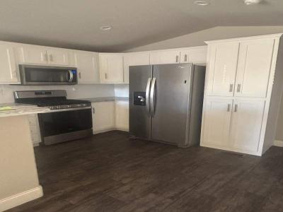 Photo 5 of 11 of home located at 16225 N. Cave Creek Rd. #72 Phoenix, AZ 85032