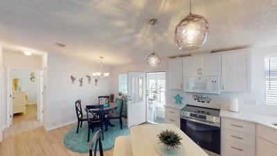 Photo 5 of 34 of home located at 169 Tiger Lilly Parrish, FL 34219