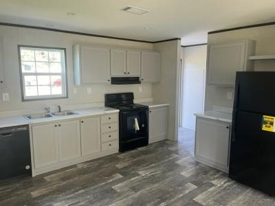 Photo 2 of 5 of home located at 5291 Collins Rd., #357 Jacksonville, FL 32244