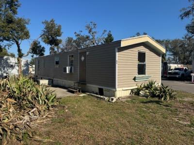 Mobile Home at 11611 Sir Lawrence Court, Site 93 Thonotosassa, FL 33592