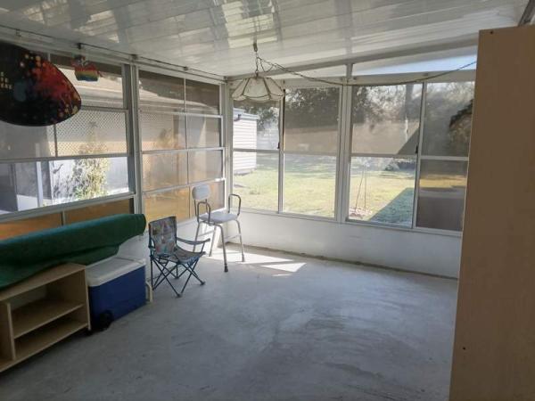 1986 Champion Manufactured Home