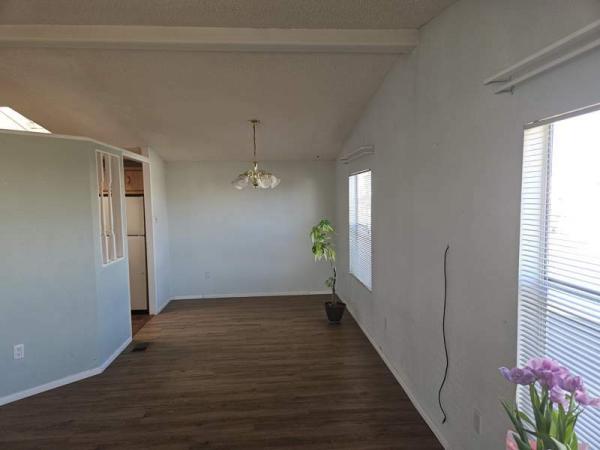 1992 Schult Manufactured Home