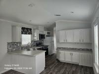 2021 CHAMPION APH-GP1371B Mobile Home
