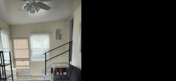 Photo 1 of 2 of home located at 12044 E. Sr 78 Lot 124 Moore Haven, FL 33471