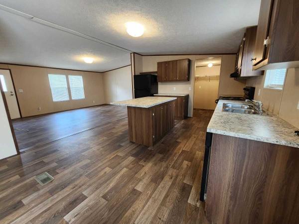 2023 Mobile Home