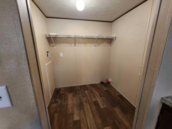 2023 Mobile Home
