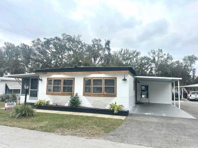 Mobile Home at 13040 Lemon Avenue Grand Island, FL 32735