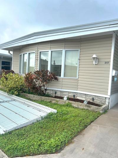 Mobile Home at 2505 East Bay Dr. Largo, FL 33771